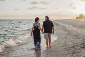 Sanibel Photographer Kelly Jones couples beach photography in Sanibel, Florida