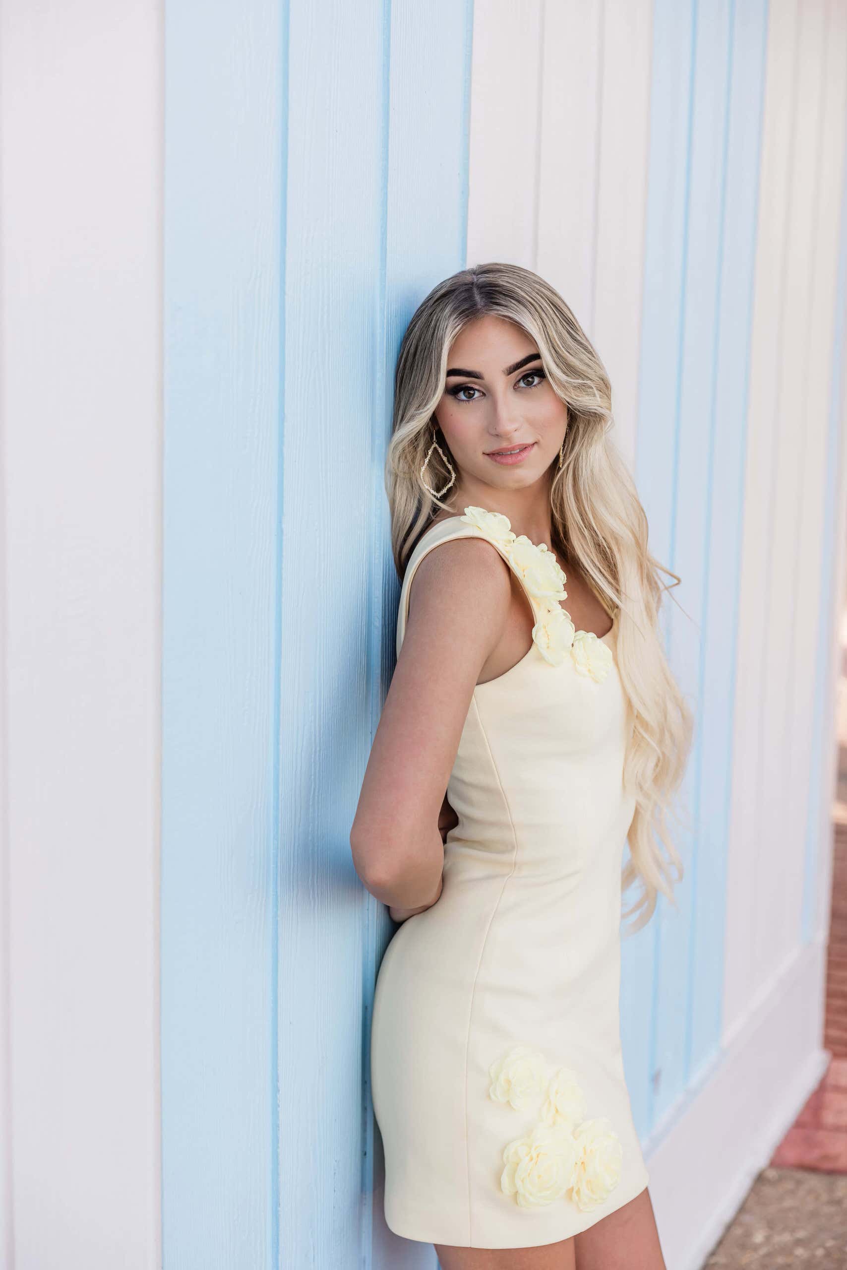 Naples senior portrait in a yellow dress by Kelly Jones Photo